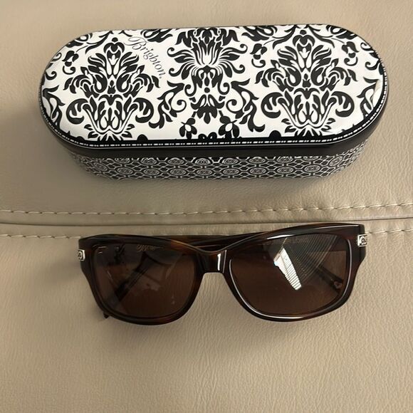 Brighton All Summer Long sunglasses - Picture 1 of 7